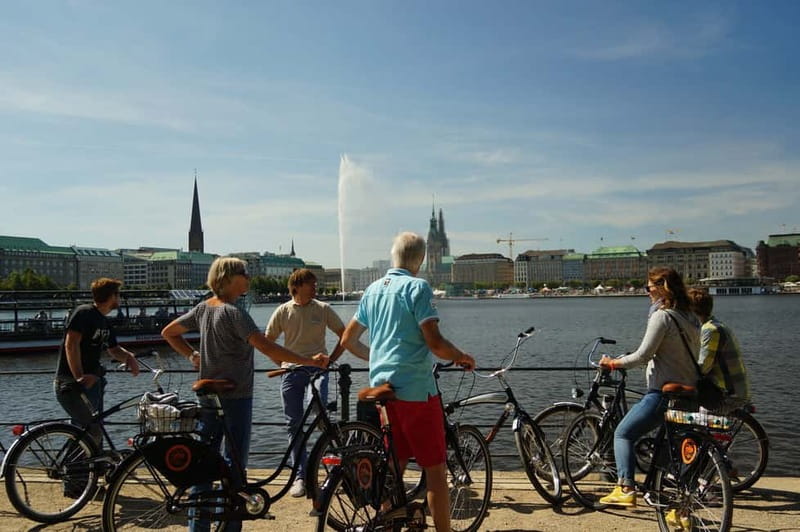 Hamburg 3-Hour Bike Tour - Guides, pace, and the feel of the group