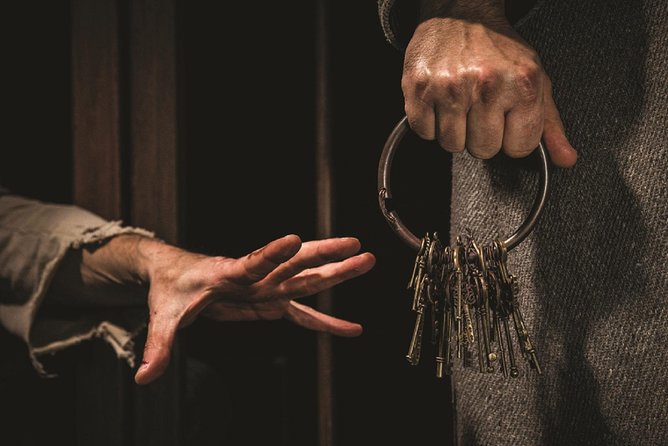 Hamburg Dungeon Admission Ticket - The Chamber of Torment and the Inquisition