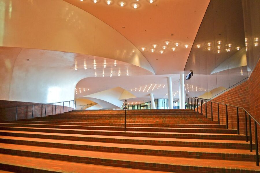 Hamburg: Elbphilharmonie Plaza, Highlights & Surroundings - What you will not see inside the concert building