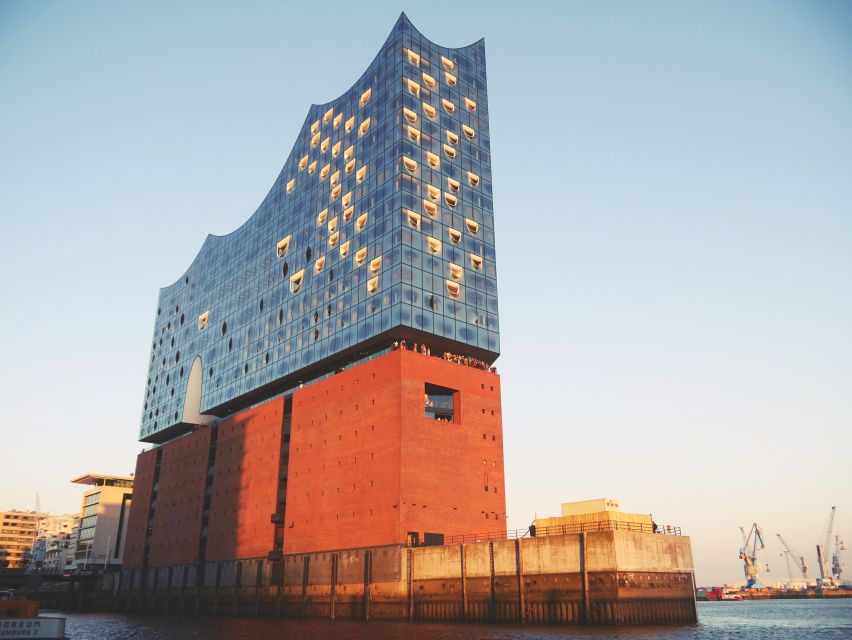 Hamburg: Elphi Plaza Guided Tour with Störtebeker Beer - Who will enjoy this Hamburg tour?