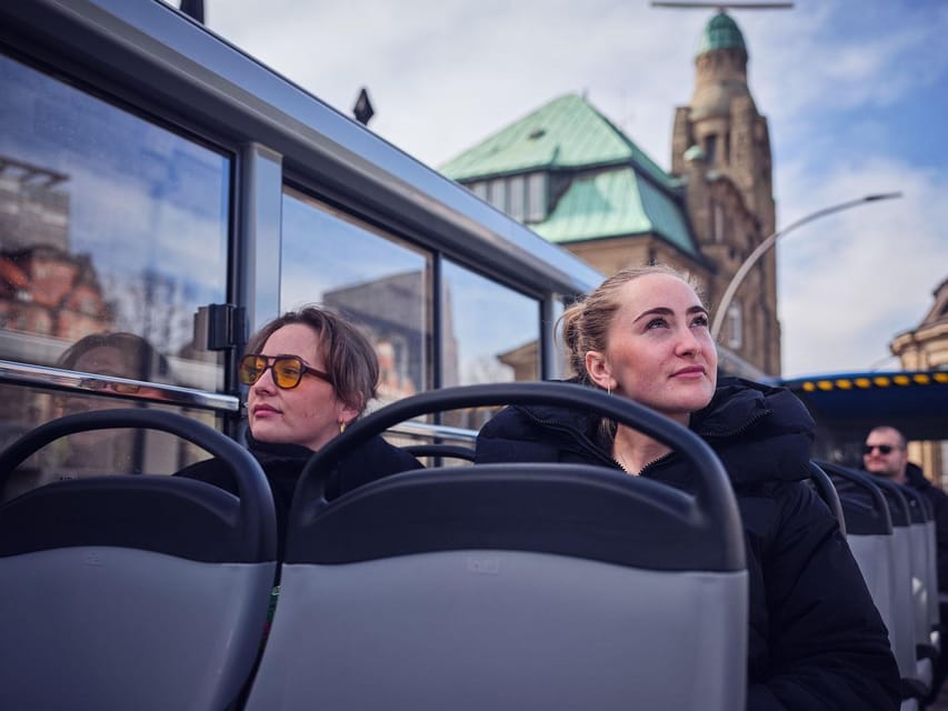 Hamburg: Hop-On Hop-Off Bus City Tour - Line F - The Outer Alster and Hamburgs green side