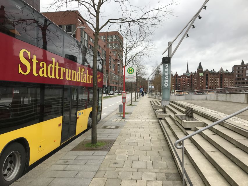 Hamburg: Line C Sightseeing Hop-On Hop-Off Bus Tour - Reeperbahn and St. Georg