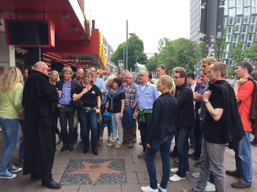 Hamburg: Original Kiez Tour in German with Eddy Kante - What the 4.5 rating tells you