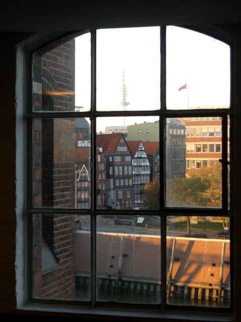 Hamburg: Private - Town Hall, Speicherstadt, Elbphilharmonie - HafenCity and the city’s next chapter
