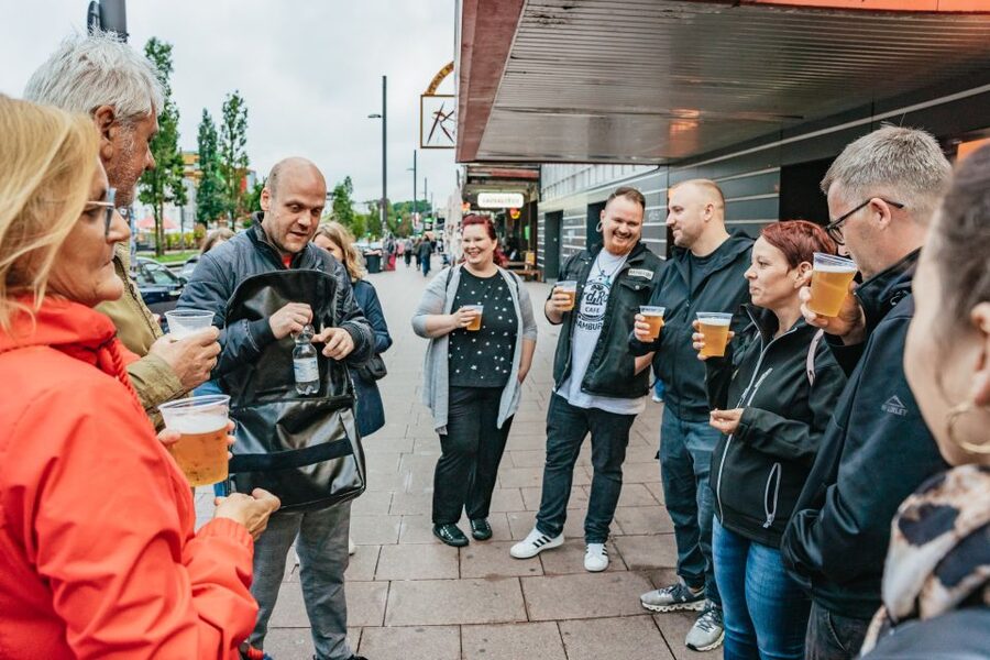 Hamburg: Reeperbahn Lust & Laster Tour for Adults Only - Why the Reeperbahn needs a guide