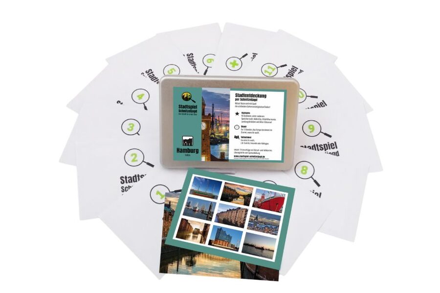 Hamburg: Scavenger Hunt Self-Guided Tour around the port - Why the stop-and-start format works