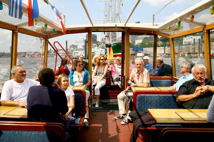 Hamburg: Traditional Harbor Tour with Commentary - Who will enjoy this Hamburg cruise?