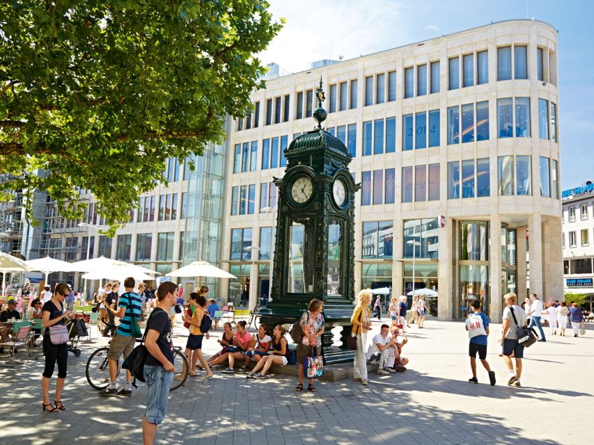 Hannover: Guided Old Town Walking Tour - Key points at a glance