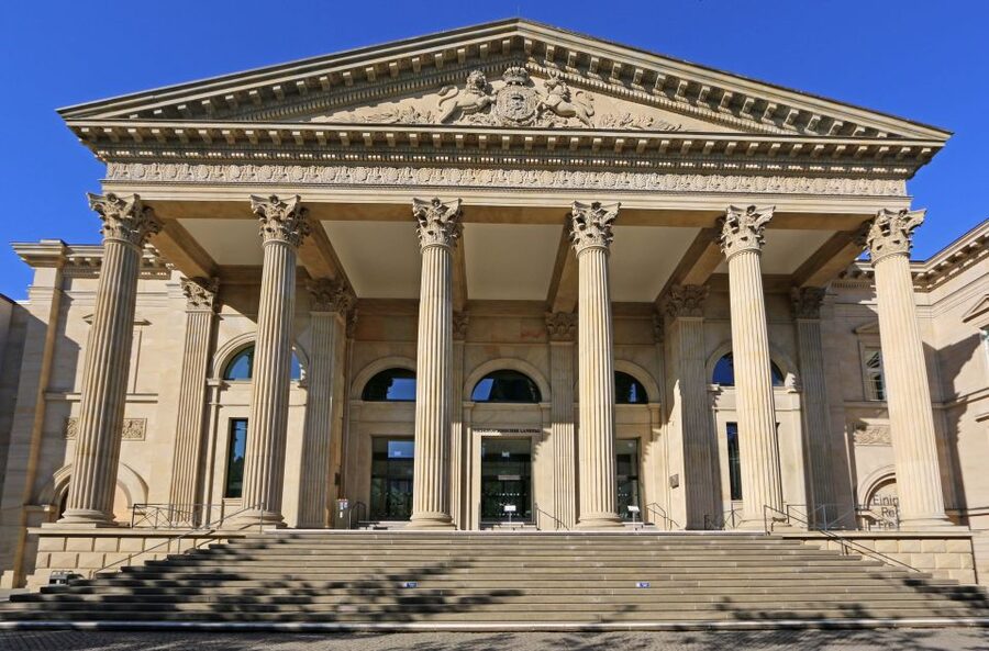 Hannover: Guided Old Town Walking Tour - Hannover Opera Theater and the modern finish