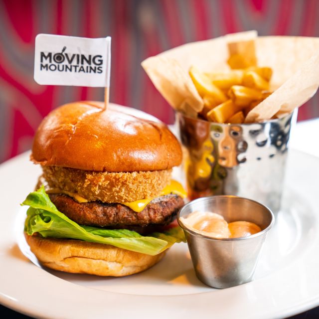 Hard Rock Cafe Berlin with Set Menu for Lunch or Dinner - Key points at a glance