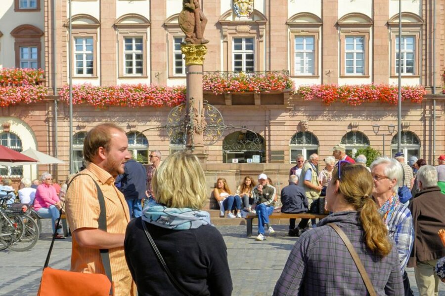 Heidelberg: Entertaining Guided Tour to Old Town Highlights - Starting with Hercules at Heidelberg’s town hall