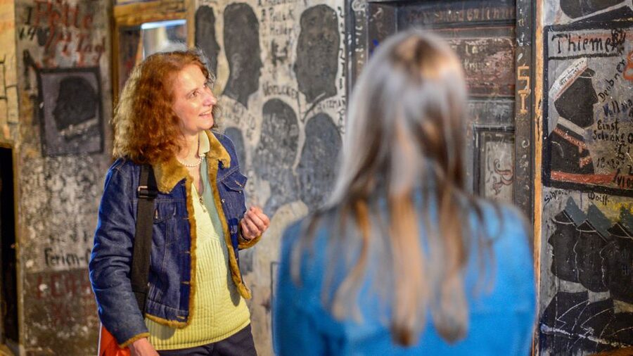 Heidelberg: Entertaining Guided Tour to Old Town Highlights - Winding through a medieval Old Town