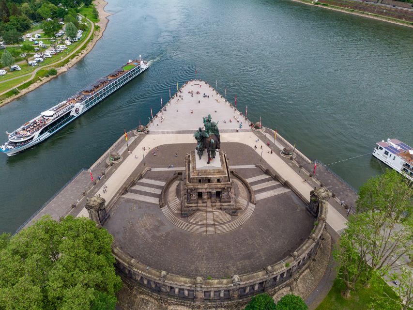 Koblenz: Old Town Sightseeing Cruise along the Rhine - Passing the Electoral Palace and Lahneck Castle