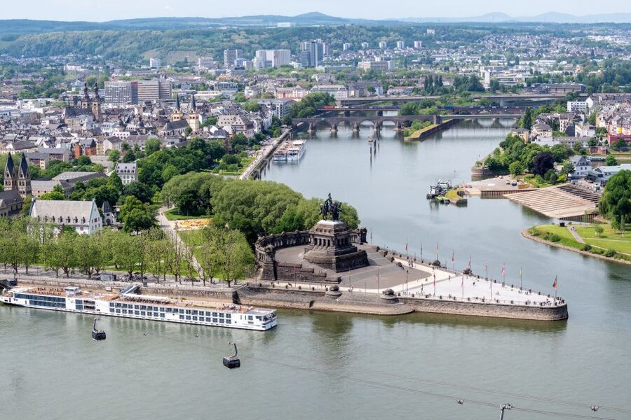 Koblenz: Old Town Sightseeing Cruise along the Rhine - The best way to fit this into your Koblenz day