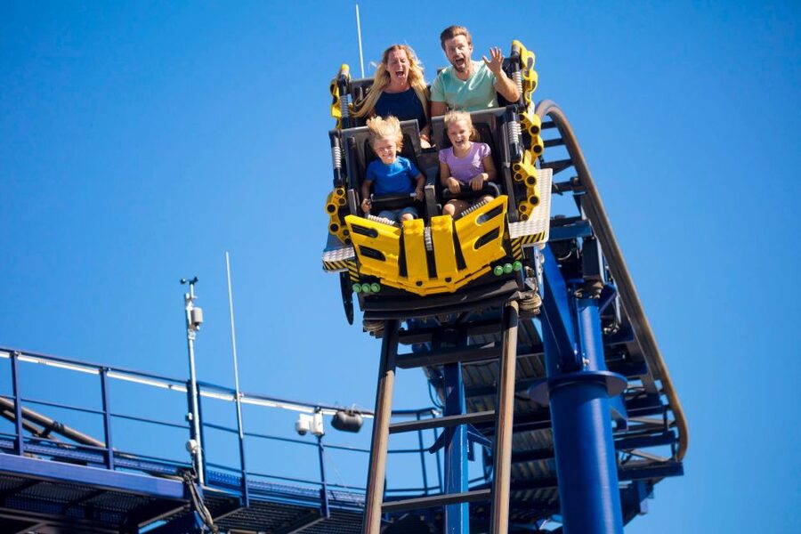 LEGOLAND® Deutschland Resort: Admission Ticket - Knights, dragons, and the Fire Dragon
