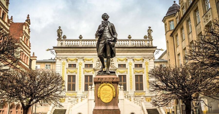 Leipzig: 2-Hour Guided Walking Tour in German - Augustus Square and Leipzig’s cultural center