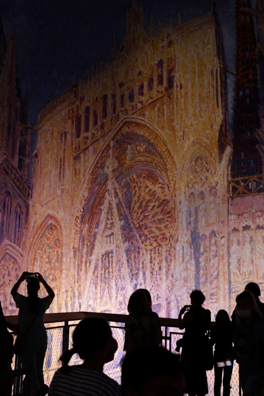 Leipzig: 360° Panorama THE CATHEDRALE OF MONET ticket - The 15-minute change from day to night