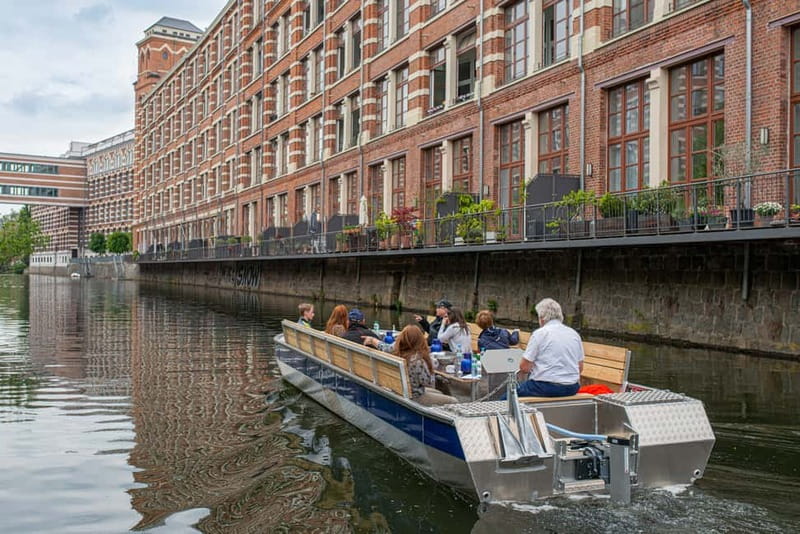 Leipzig: City History Canal Sightseeing Tour on a Motorboat - Why Leipzig looks different from a motorboat