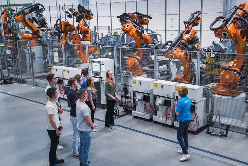 Leipzig: Exclusive BMW & MINI Behind-the-Scenes Factory Tour - What the 85-minute factory tour shows you