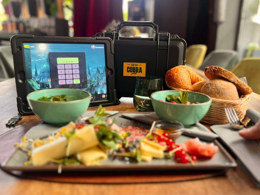 Leipzig's Mystery Morning: Breakfast & Escape Game - The briefing: catching Hektor