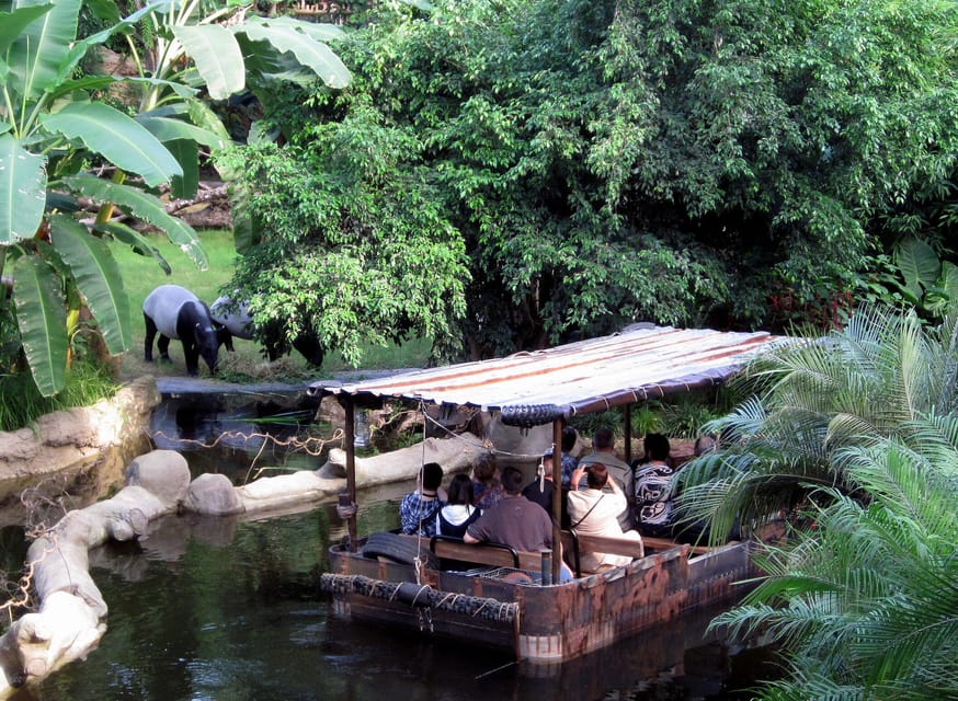 Leipzig Zoo: Entry Ticket - The African savannah closes the animal journey