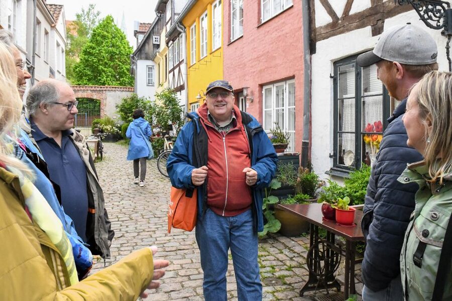 Lübeck: Entertaining Tour Through Hidden Courtyards - Who will enjoy this Lübeck walk most?