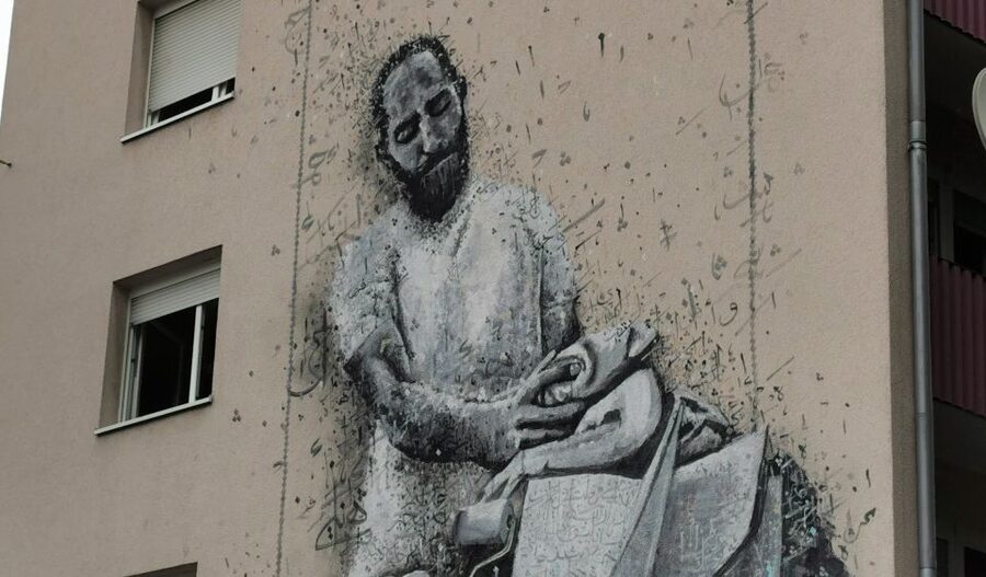 Mannheim: Guided Street Art Walking Tour - Mannheim’s walls become an open-air gallery