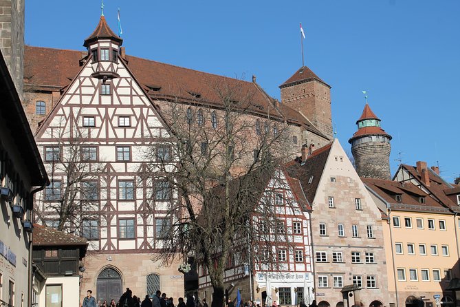 Medieval Tour in Nuremberg in Spanish - Hangman’s Bridge and Nuremberg’s feared trade