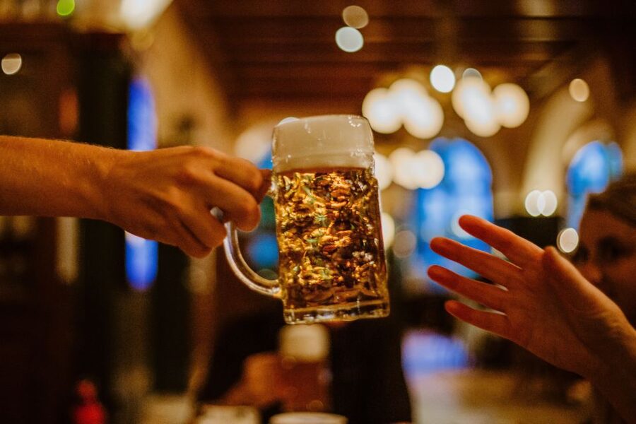 Munich: Beer and Food Tour with Dinner & Oktoberfest Museum - Should you book the beer and food tour?