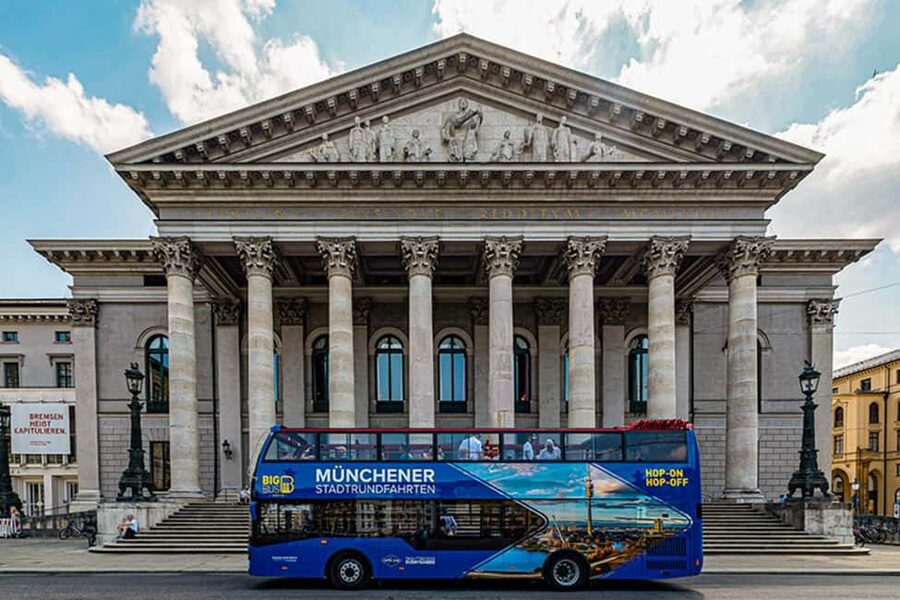 Munich: Big Bus Hop-On Hop-Off Sightseeing Bus Tour - Starting in central Munich at Karlsplatz
