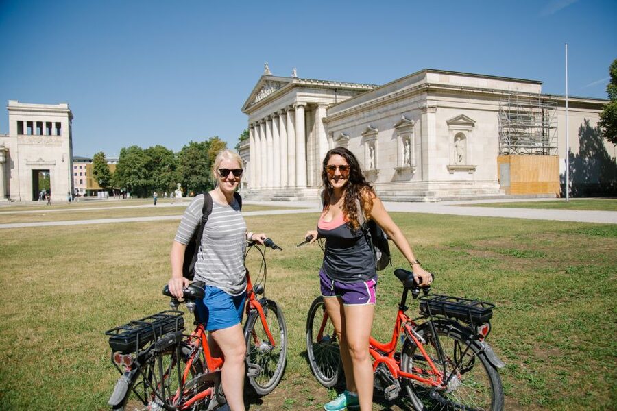 Munich: Bike Tour with Beer Garden Break - The Isar, the Angel of Peace, and Parliament