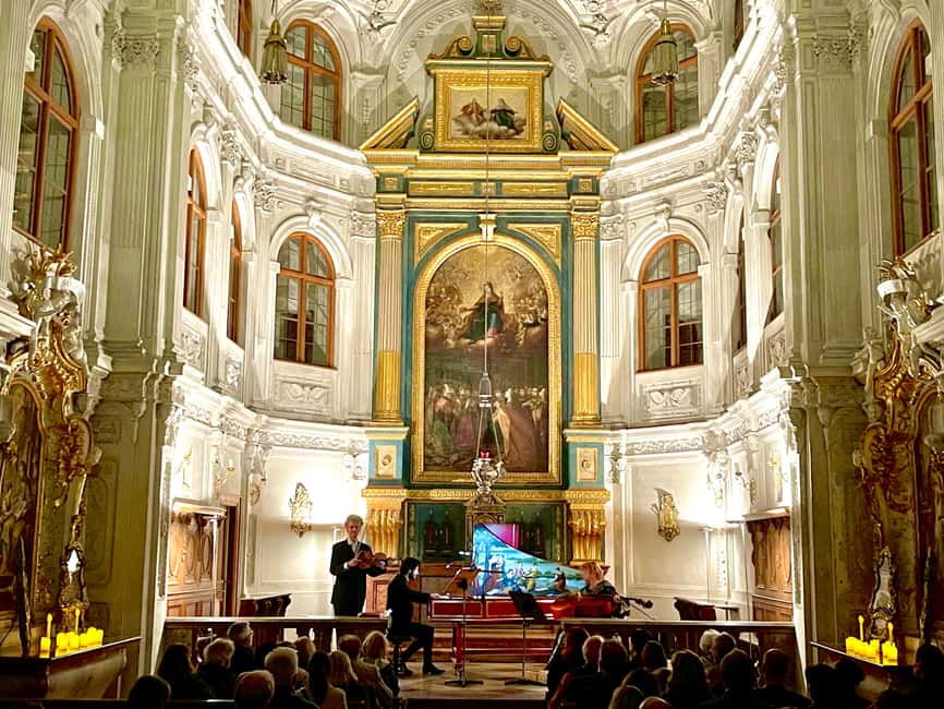 Munich: Classical Concert at the Residenz Palace - Why the Residenz chapel changes the concert
