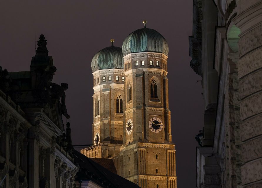 Munich: Night Watchman Torch Tour in German - What the guide can add to the evening