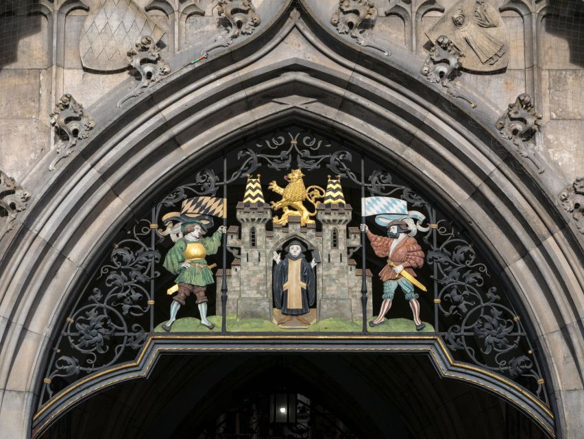 Munich: Old Town Guided Walking Tour - Finishing near Viktualienmarkt