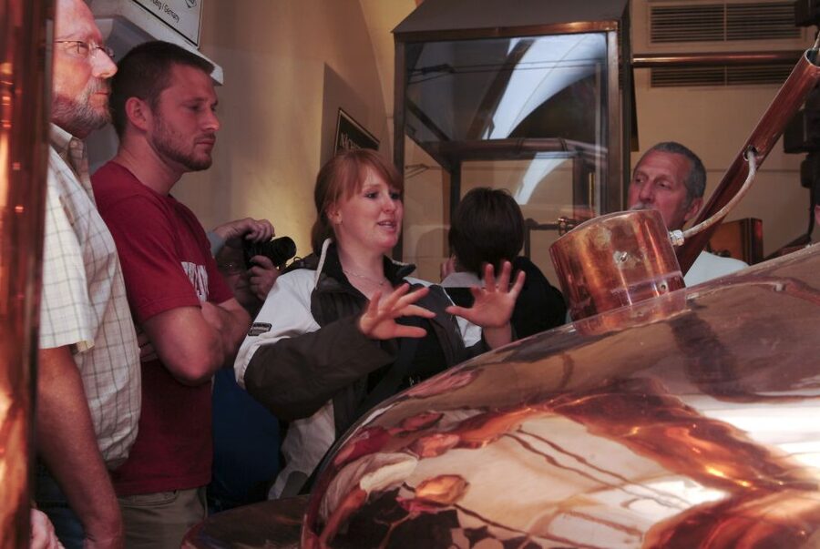 Munich's Beer Halls and Breweries: 3-Hour Guided Tour - Traditional beer halls beyond the tourist postcard