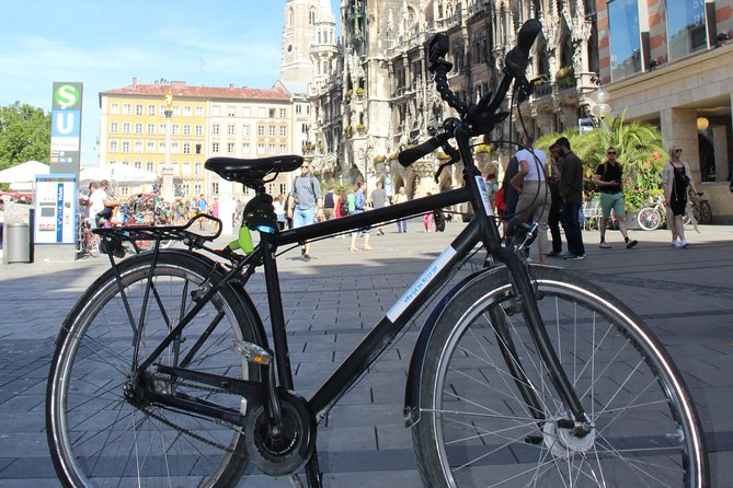 Munich Small-Group Bike Tour - Why a bike is a smart way to meet Munich