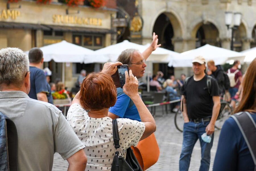 Münster: Old Town Highlights Guided Tour - Prinzipalmarkt and Münster’s civic heart
