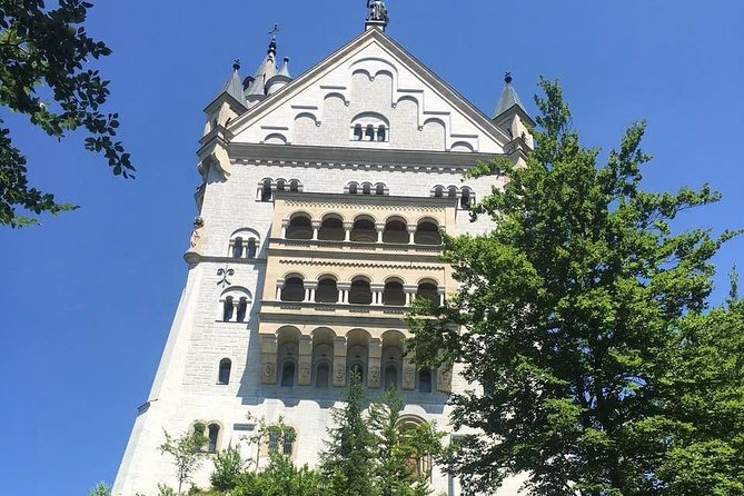 Neuschwanstein Castle and Linderhof Palace Day Trip from Munich - How the day feels in practice
