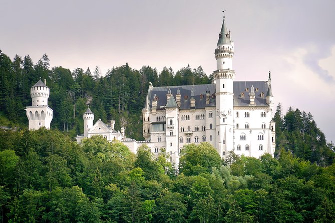 Neuschwanstein Castle and Linderhof Palace Day Trip from Munich - Who should book this castle tour?