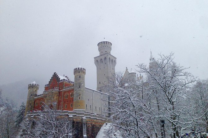 Neuschwanstein Castle Private Tour from Garmisch-Partenkirchen - Neuschwanstein Castle, the four-hour centerpiece