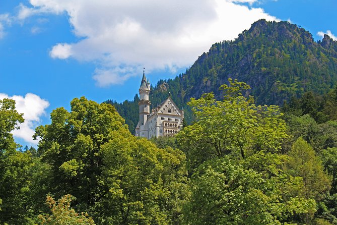 Neuschwanstein Castle Tour from Munich - Mary’s Bridge, the gorge, and the best photographs