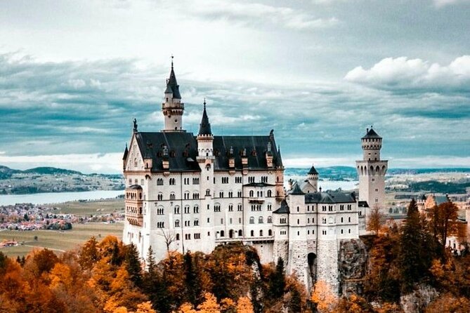 Neuschwanstein Castle Tour with Skip the Line from Hohenschwangau - Meeting in Hohenschwangau, not Füssen