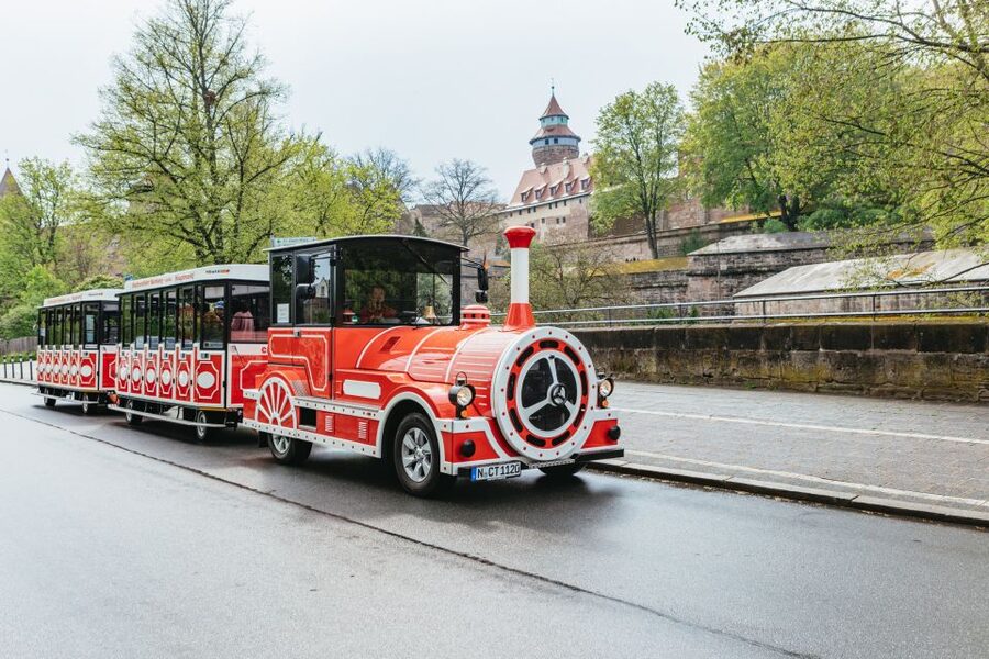 Nuremberg: City Tour with the Bimmelbahn Train - Maxbrücke and the old town route