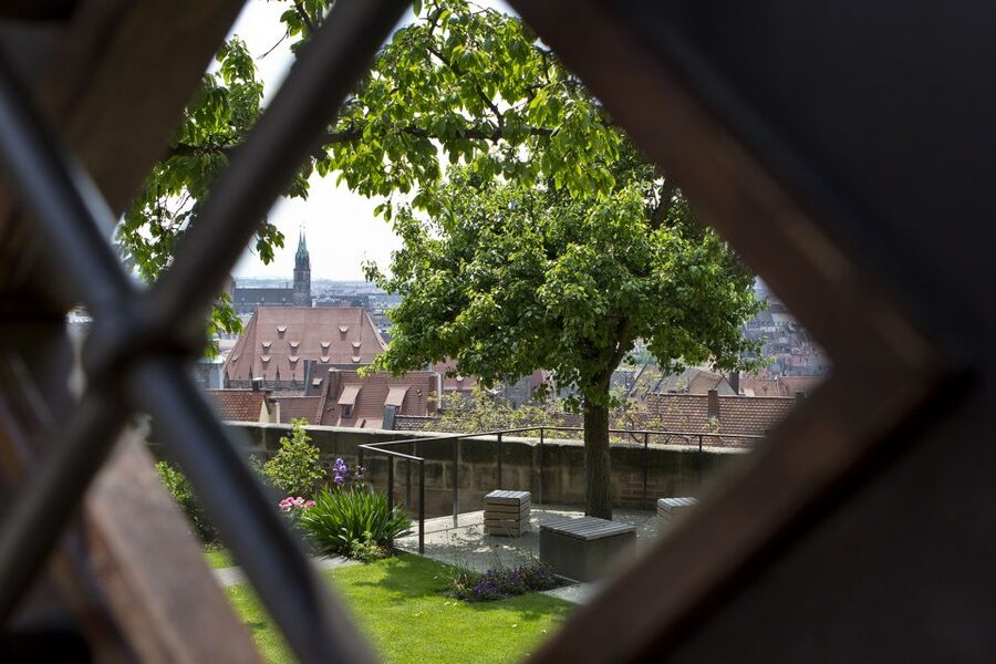 Nuremberg: Old Town Guided Walking Tour - Key points to know