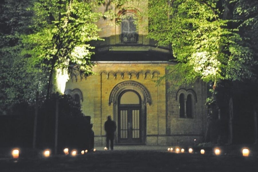 Osnabrück: "Gallows, graves & crooks" (adventure tour) - A gravedigger’s route through Osnabrück after dark