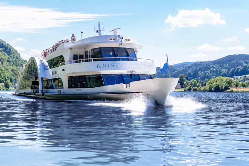 Passau: Crystal Ship Sightseeing Cruise - The crystal water attractions onboard