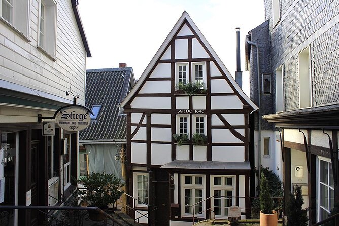 Private audio book city rally around the old town of Essen Kettwig - Starting at Hauptstraße 77