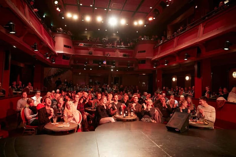 Quatsch Comedy Club Berlin: Die Live Show Entry Ticket - The changing lineup under the big Q