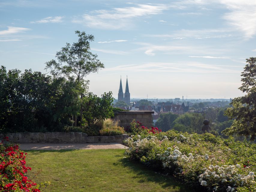Quedlinburg: Guided City Highlights Walking Tour - Is $11 a fair price?