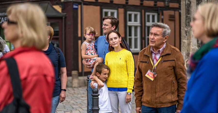 Quedlinburg: Guided City Highlights Walking Tour - Market Square is the right place to begin